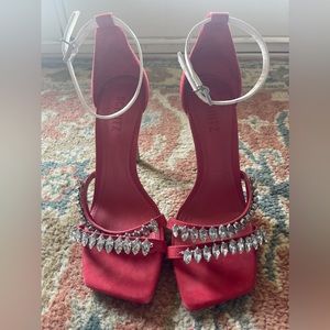 Schutz strappy, embellished sandal in club red w/ white strap size 8
